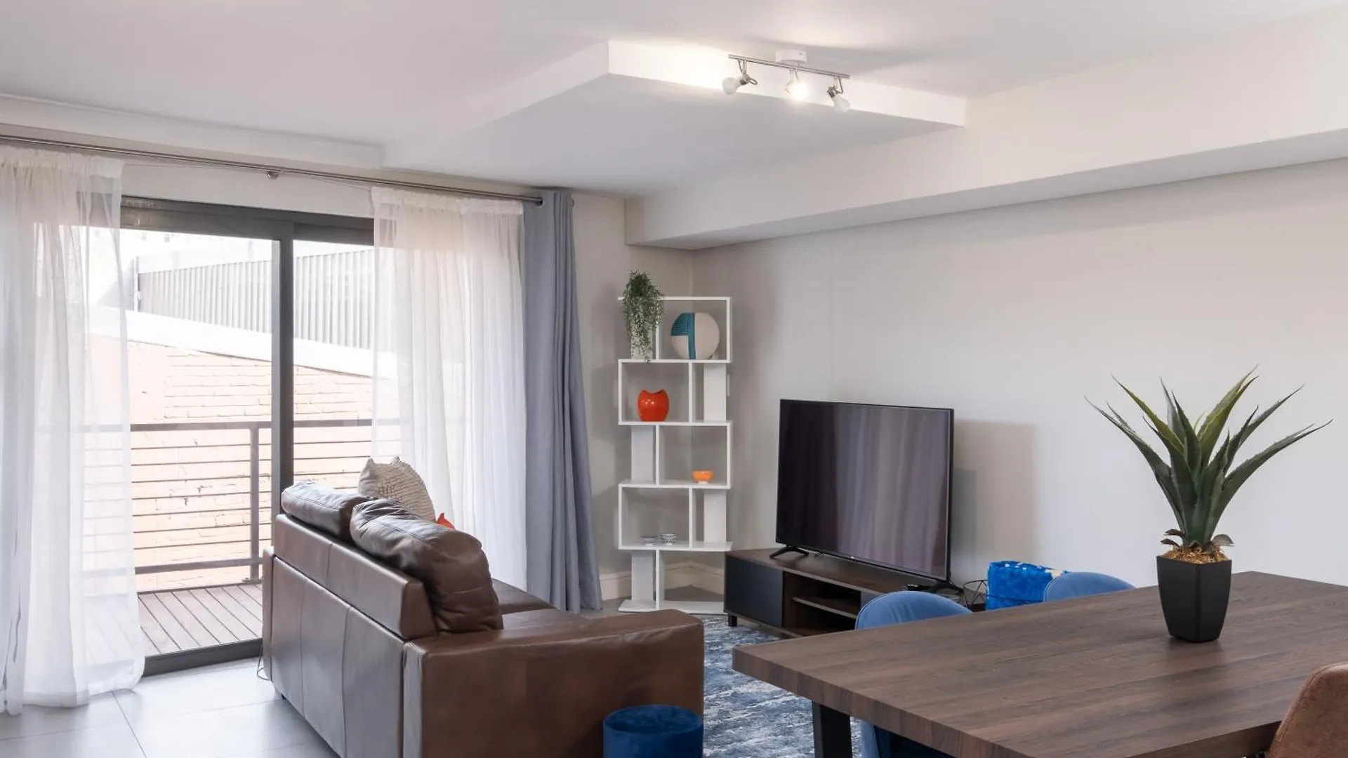 Madison Modern Oasis Apartment Cape Town 0*,  South Africa