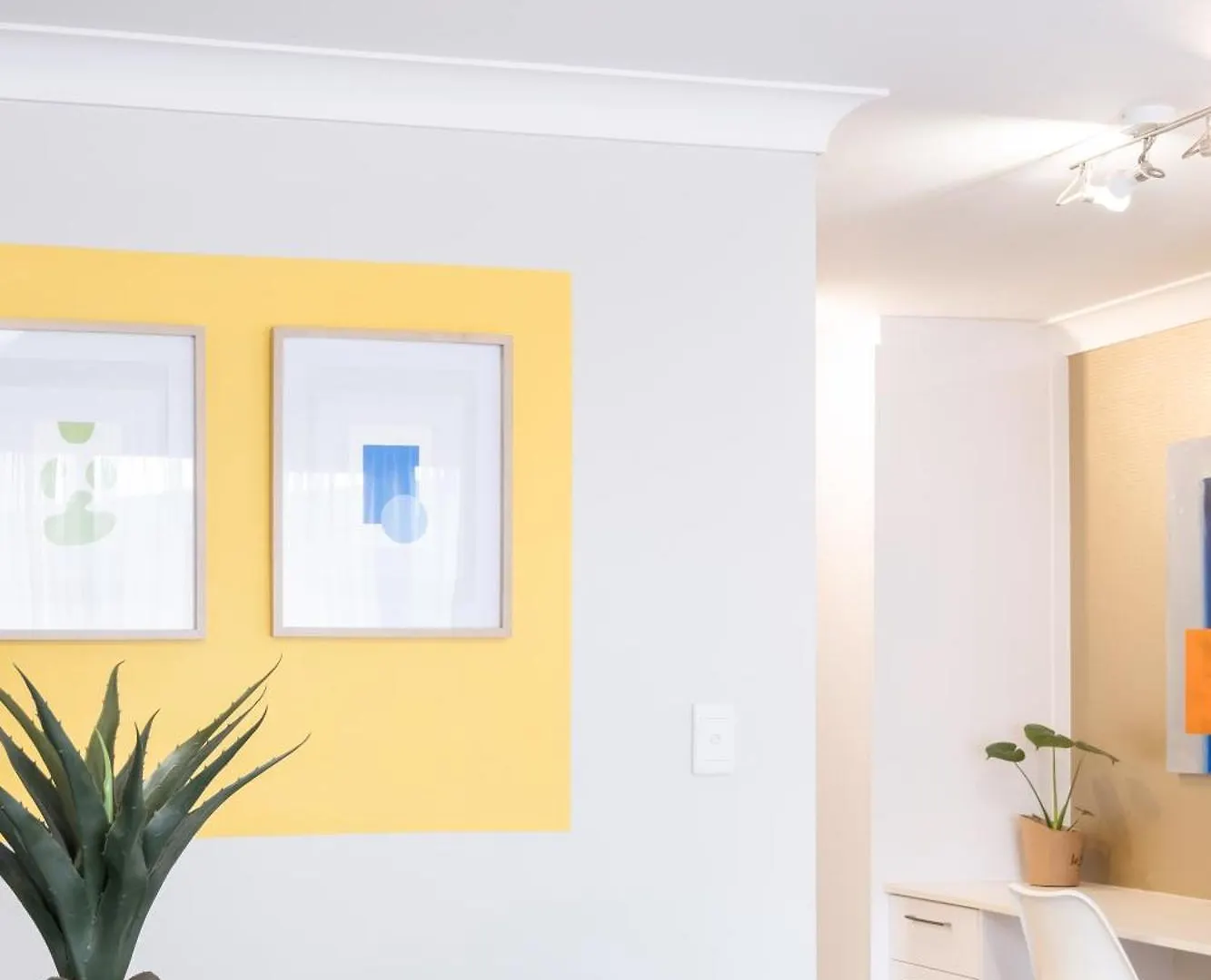 Madison Modern Oasis Apartment Cape Town